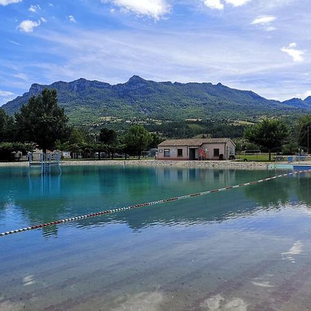 Appartement Entre Sisteron Et Gorges De La Meouge " Les Hauts De Toscane " Ribiers Exterior photo