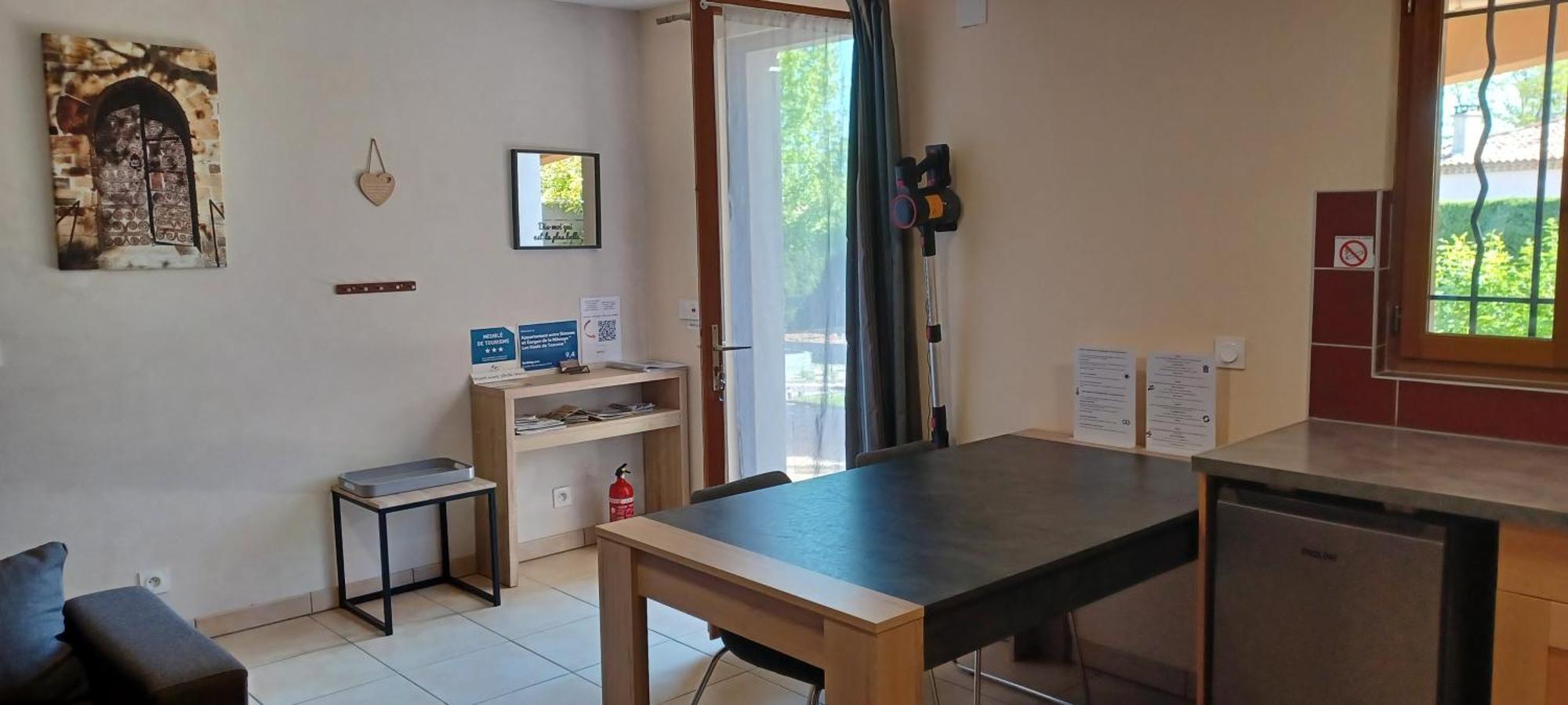 Appartement Entre Sisteron Et Gorges De La Meouge " Les Hauts De Toscane " Ribiers Exterior photo