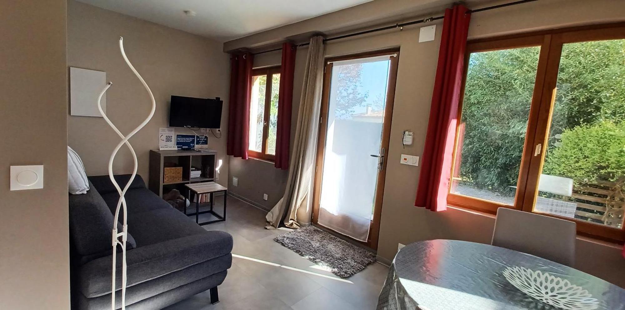 Appartement Entre Sisteron Et Gorges De La Meouge " Les Hauts De Toscane " Ribiers Exterior photo
